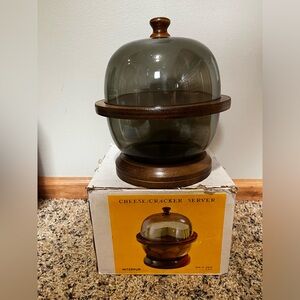 Vintage Cheese/Cracker Server-never used in original box
